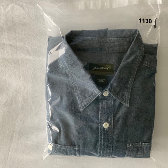 Eddie Bauer Denim Casual Button-Down Shirt. - Picture 6 of 6